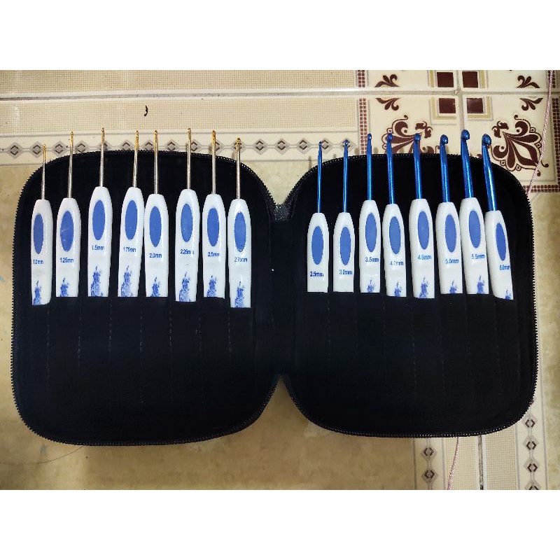 Bộ kim móc hoa gồm 16 size