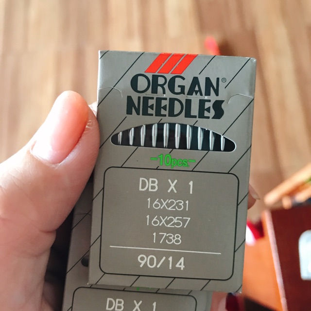 1 hộp 10 kim may Nhật