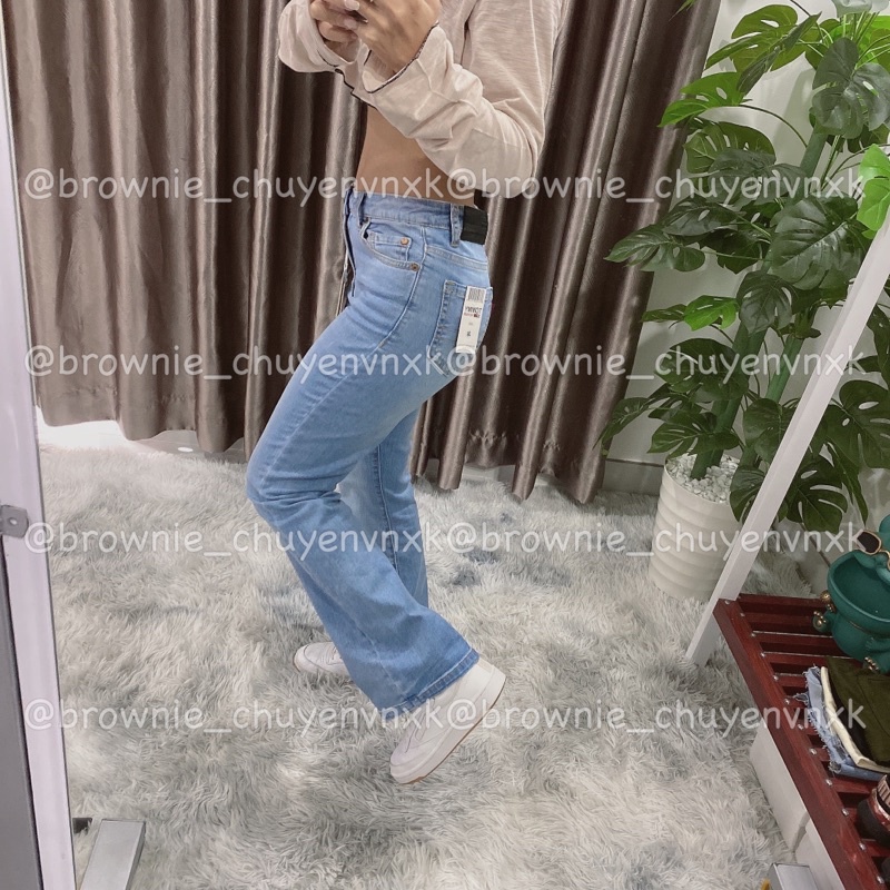 Quần jeans ống pat
