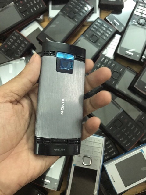 Nokia X2-00