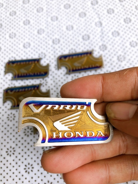 Tem titan ôp nắp dầu thắng