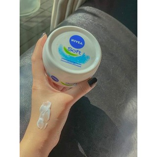 Kem dưỡng ẩm Nivea Soft Đức