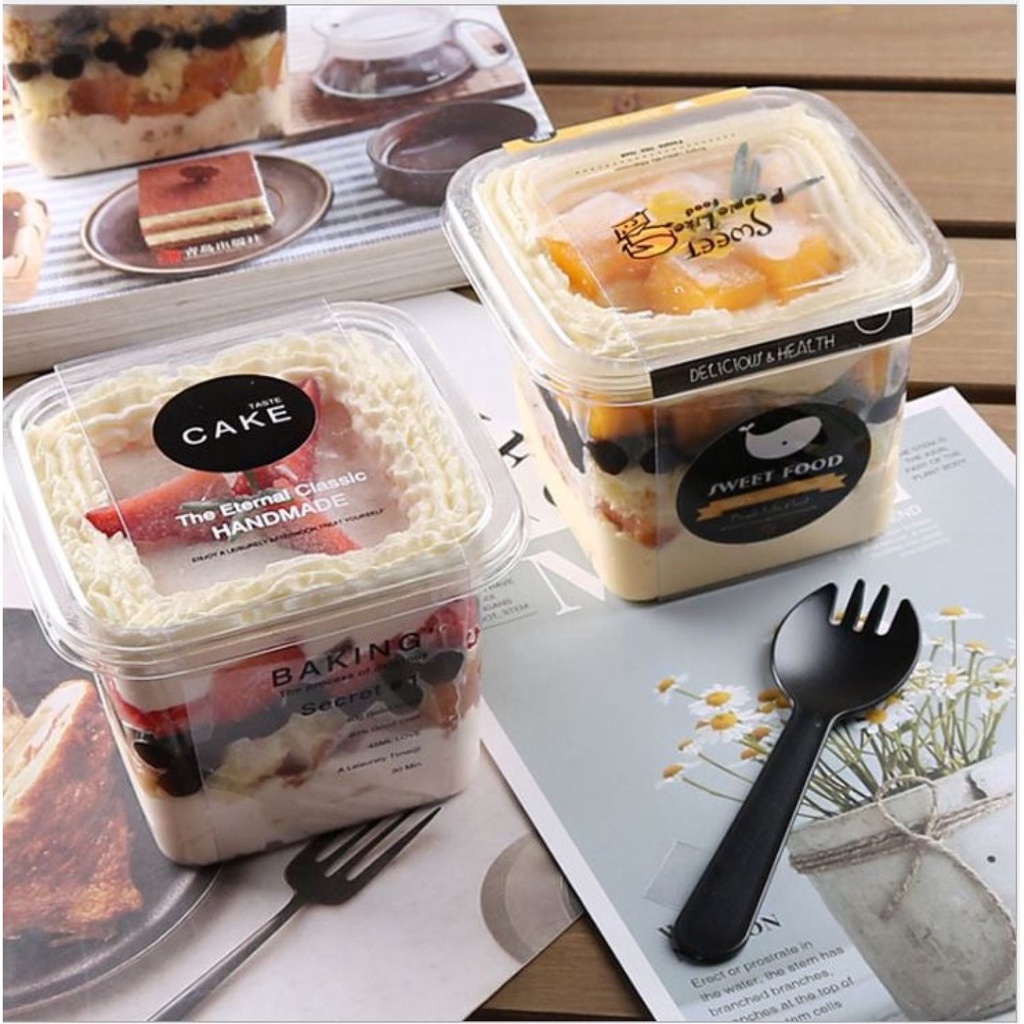 Sỉ 50 Hộp Nhựa Vuông Đựng Bánh Tiramisu/Mousse Kích Thước 10x10cm Hàng Cao Cấp