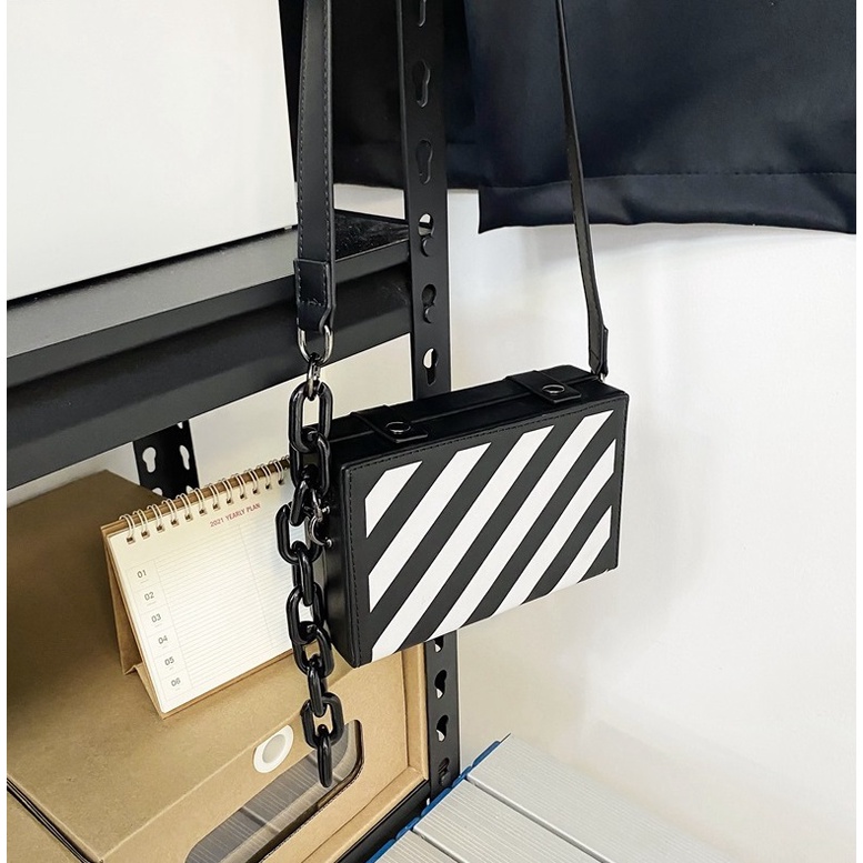 Túi Đeo Chéo siêu bền thời trang nam nữ Bias Bag Kuu Clothes Màu Bạc chống thấm nước tùy ý điều chỉnh - Túi Bias Bag