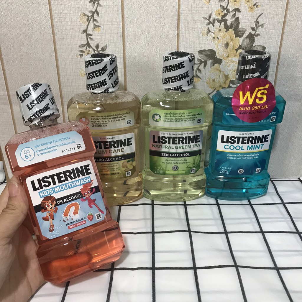 Nước súc miệng giữ hơi thở thơm mát Listerine 250ml