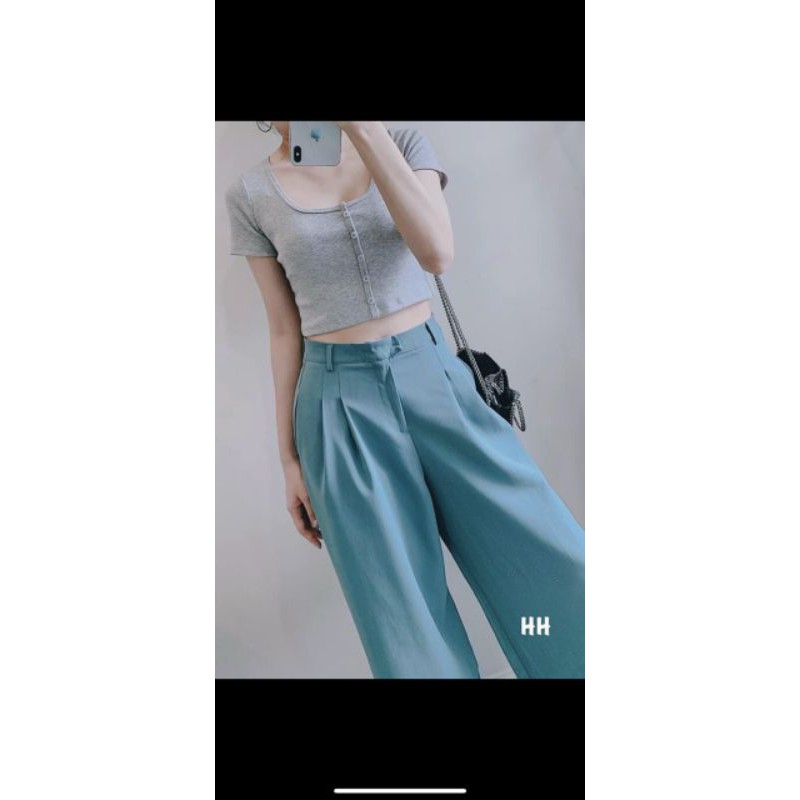 Áo thun tăm khuy giữa croptop