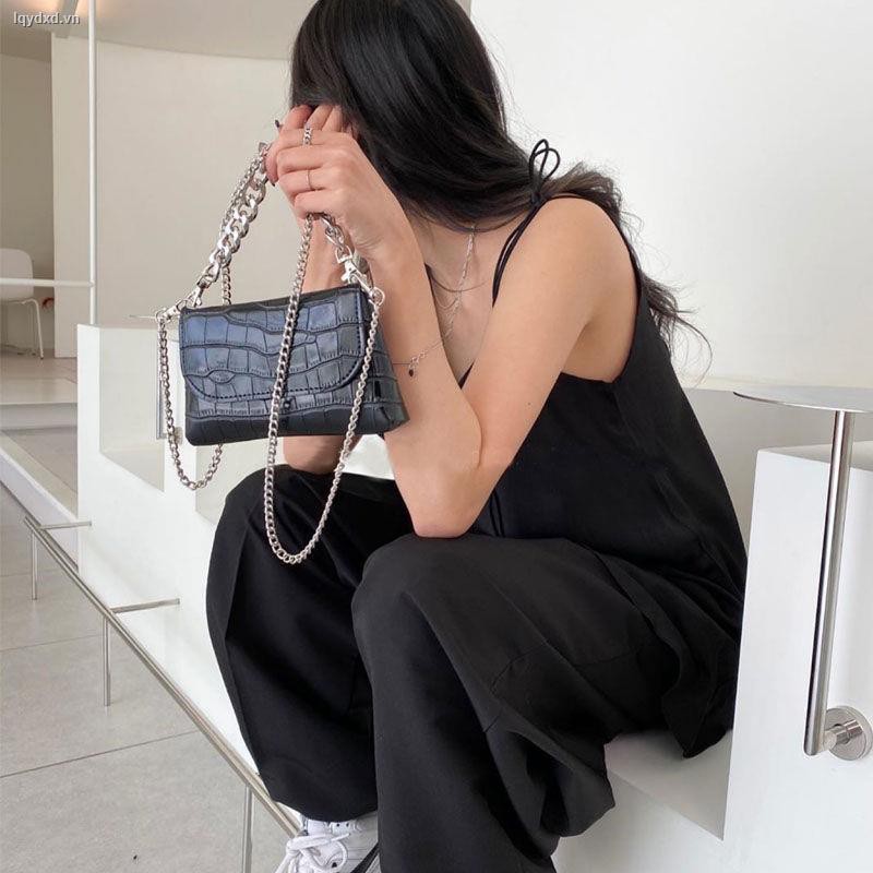 Túi Đeo Chéo Thời Trang Mẫu 2020 Dành Cho Nữ