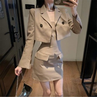 Set áo khoác ngắn + váy 2 dây