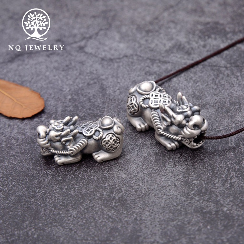 [Mã FARSST20K giảm 10K đơn 20K] Charm bạc tỳ hưu xỏ ngang - NQ Jewelry