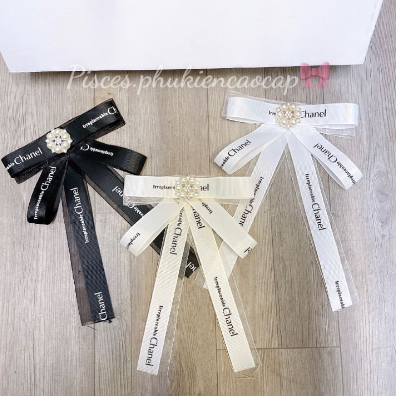 Tag nơ cài cổ áo gắn đá siêu xinh phong cách tiểu thư sang trọng