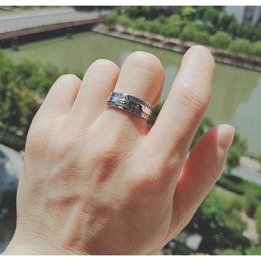 Nhẫn nam nữ tròn Merin Accessories màu bạc thời trang chất Titan đẹp đơn giản không gỉ - Nhẫn Tryan