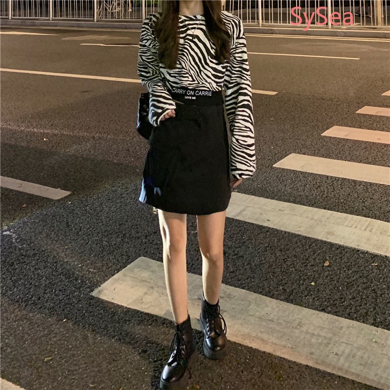 Áo Croptop Tay Dài Dáng Rộng Kẻ Sọc Ngựa Vằn Thời Trang Mùa Thu Cho Nữ
