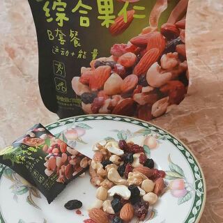 Com bo 5 gói hạt ngũ cốc.
