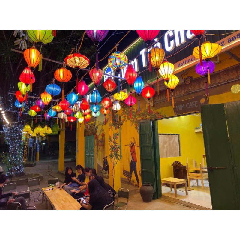 12 cái đèn phi trơn treo ngoài trời
