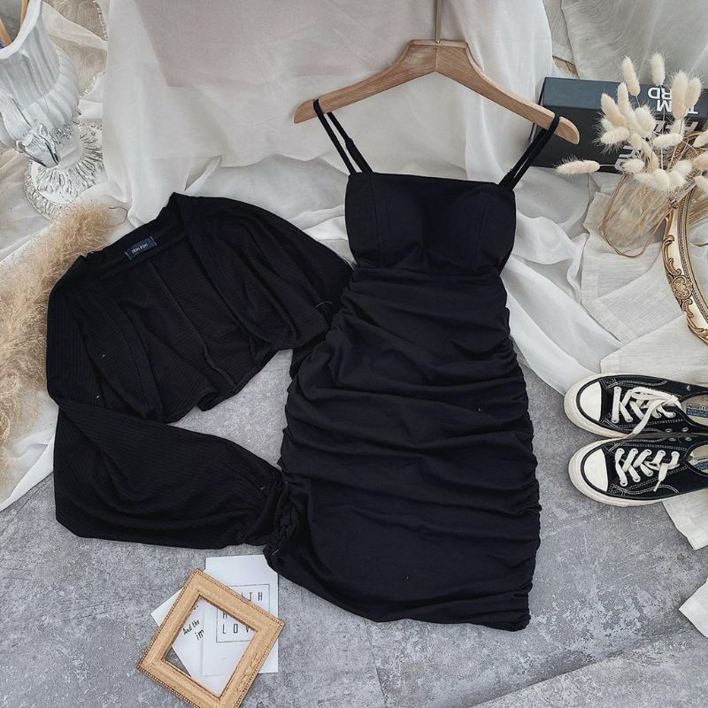 Set Body Nhún Hông Hai Dây Kèm Áo Khoác Ngoài