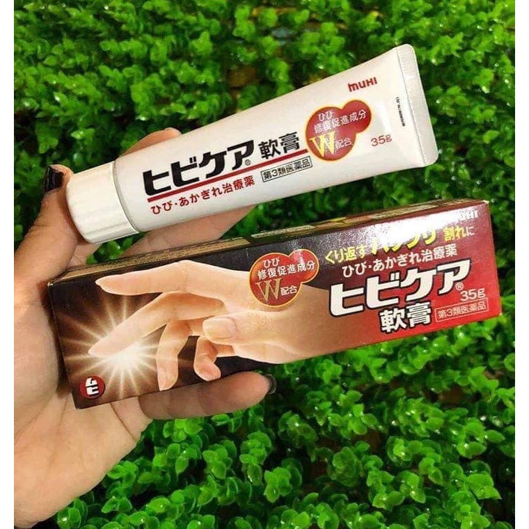 Kem dưỡng da tay trị nẻ Hibikea Muhi 35g