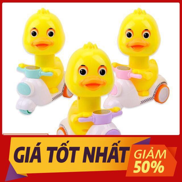 [HOT] Đồ Chơi Vịt Chạy Xe Vespa Cót Nhấn Siêu Xịn Dành Cho Bé