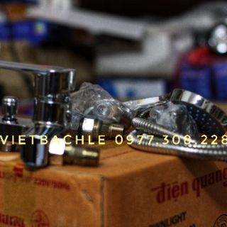 Bộ Sen Tắm Nóng Lạnh