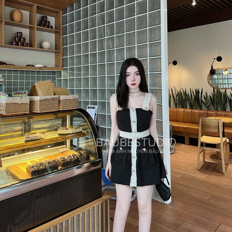 Set áo kèm chân váy