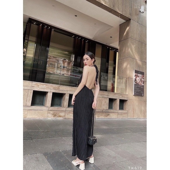 ĐẦM YẾM HỞ LƯNG THUN GƠN SÓNG