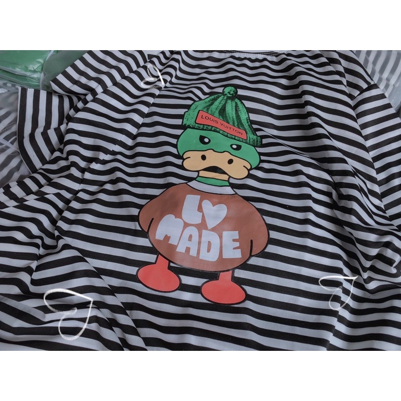 Đầm vịt xuông túi cạnh