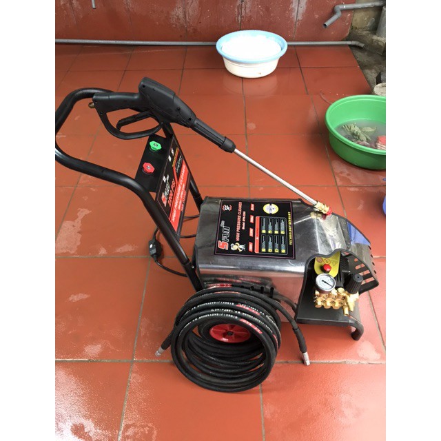 Máy rửa xe Safun SFM 2200   giá trên đã bao gồm phí vận chuyển toàn quốc