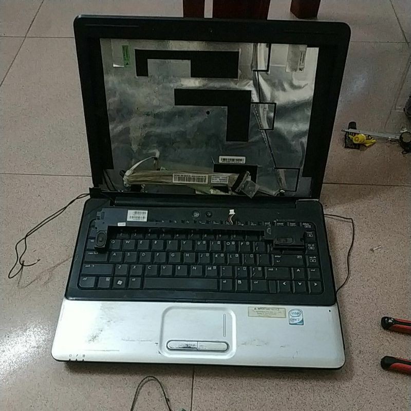 Xác laptop hp cq40