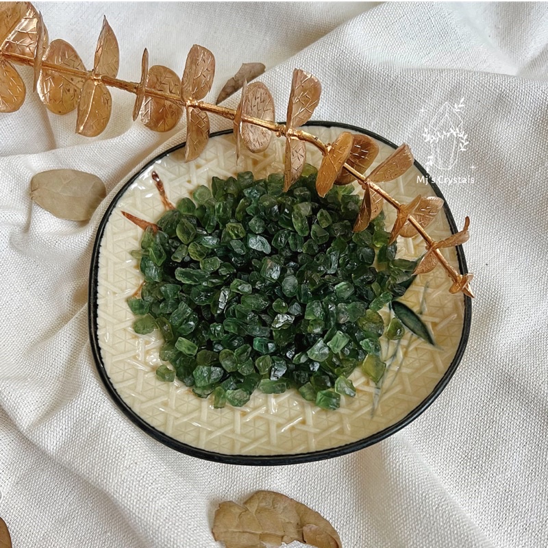 Đᴀ́ ᴛʜᴏ̂  GREEN APATITE Bʀᴀᴢɪʟ ᴍᴀ̀ᴜ xanh rêu  đᴇ̣ᴘ sᴜ̛ᴜ ᴛᴀ̂̀ᴍ, ʟᴀ̀ᴍ ʜᴀɴᴅᴍᴀᴅᴇ, ʀᴇɪᴋɪ, ᴛʜᴀɴʜ ᴛᴀ̂̉ʏ, ᴛʜɪᴇ̂̀ɴ đɪ̣ɴʜ
