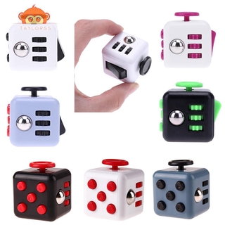 Đồ Chơi Fidget Cube Giúp Giảm Căng Thẳng