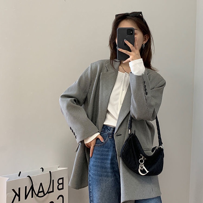 Áo cardigan IELGY dáng ôm vải cotton dệt kim sọc gân tay dài cổ tròn phối nút cài co giãn cho nữ