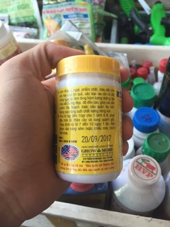 PHÂN BÓN LÁ NPK 20-20-20+TE 100g