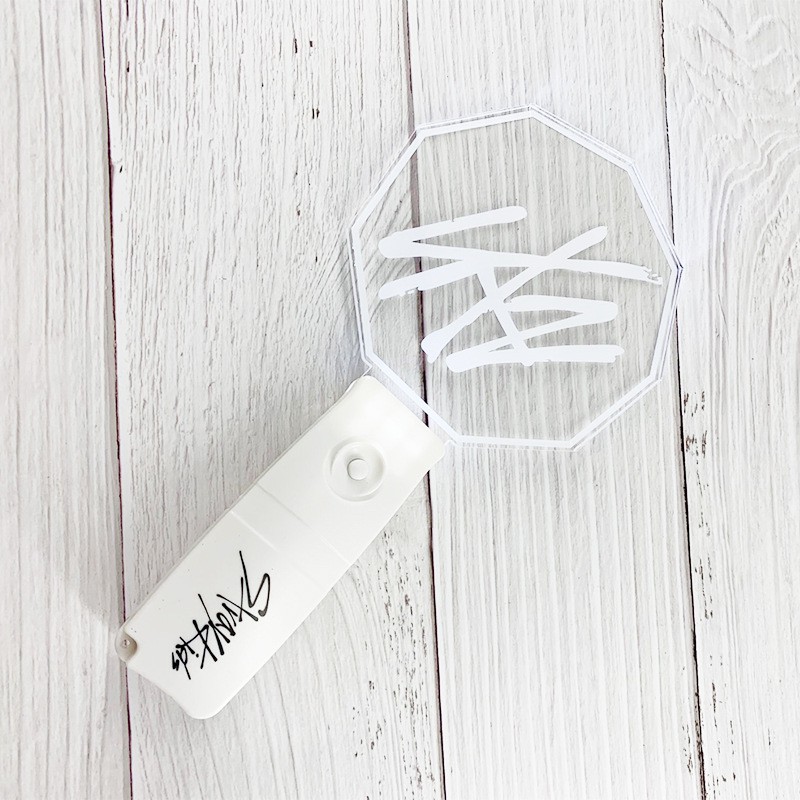 Đèn cổ vũ Lighstick Straykids - Sẵn hàng