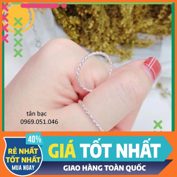 nhẫn nữ , dáng soắn thừng , chắc chắn , đeo ngón trỏ xinh lắm ạ - Vàng Bạc Quỳnh Nhi