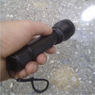 Đèn pin siêu sáng Police C6 loại pin sạc