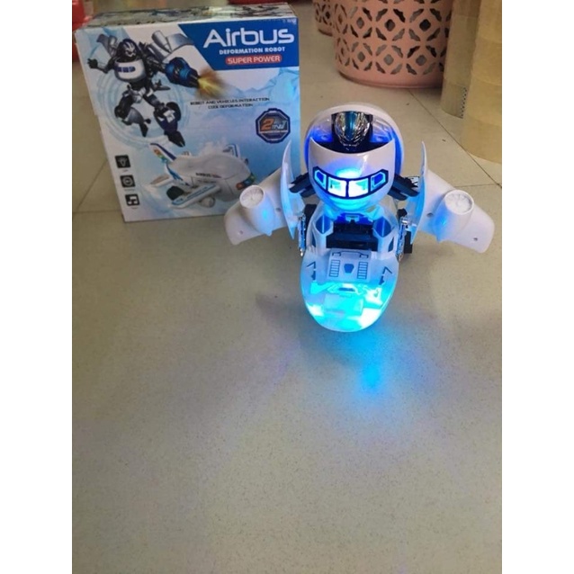 Đồ chơi máy bay biến hình Robot Airbus có đèn nhạc