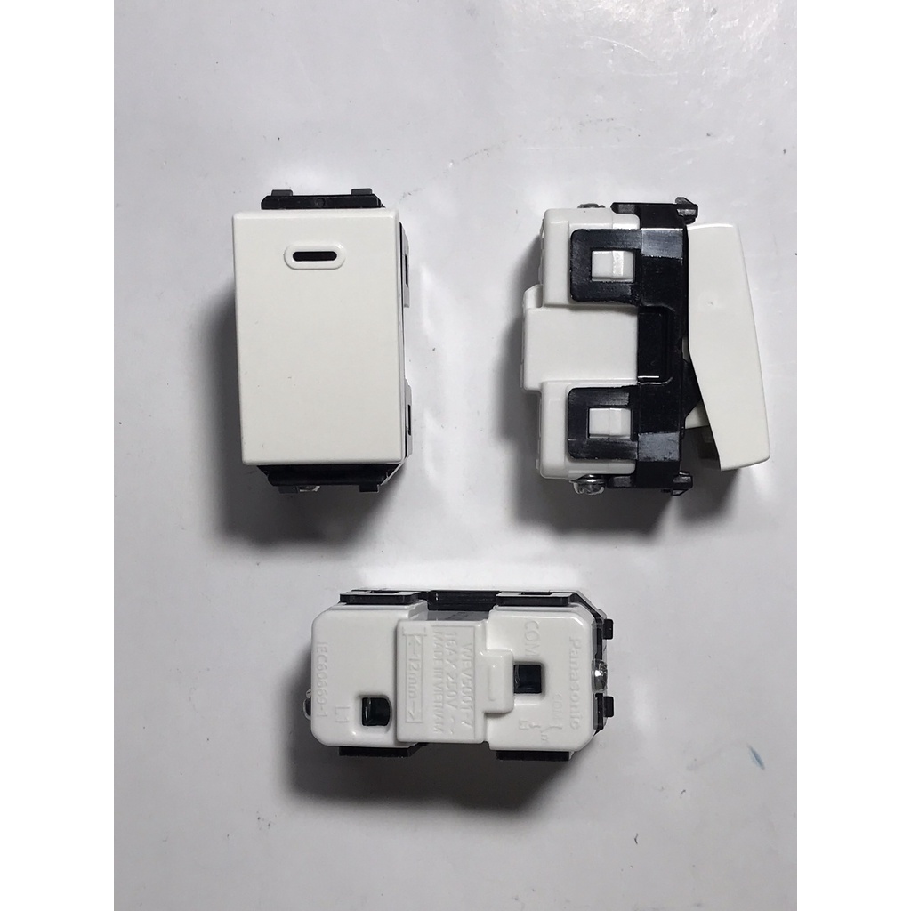 Hạt công tắc 1-2 chiều , đèn báo Pana