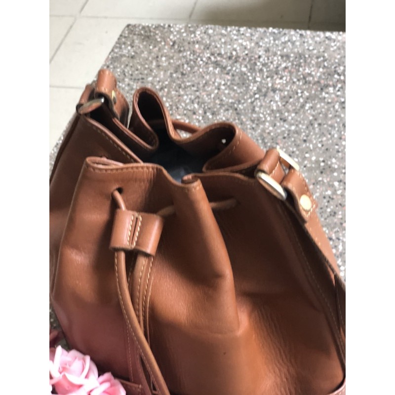 Bucket bag da thật màu nâu sang trọng hiệu CROCE