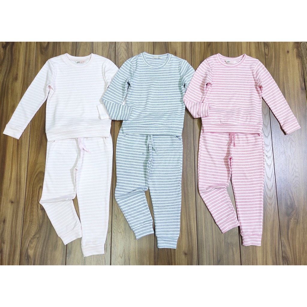 Bộ Nỉ Da Cá H&amp;M kẻ sọc cực xinh cho bé gái 20 - 42kg