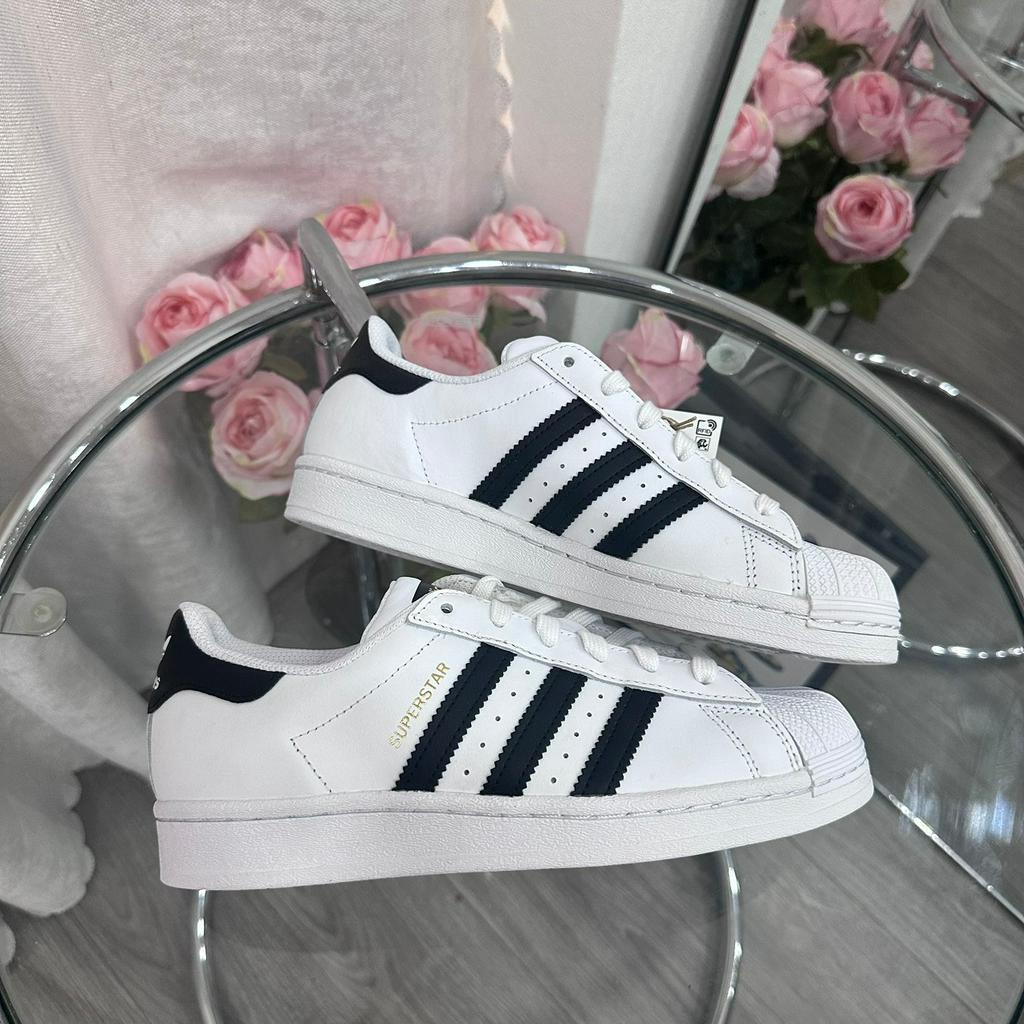 Giày Adidas Superstar Nữ