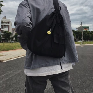 Balo dây rút đeo chéo