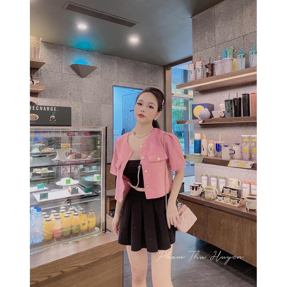 áo khoác cúc hồng cộc tay hot trend