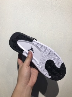 (KÈM HỘP + SALE GIÁ KHỦNG) giầy JD 4 Đen