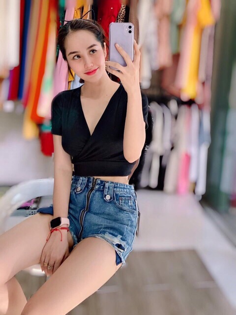 Áo Croptop Tay Ngắn Chéo Ngực Bo Eo
