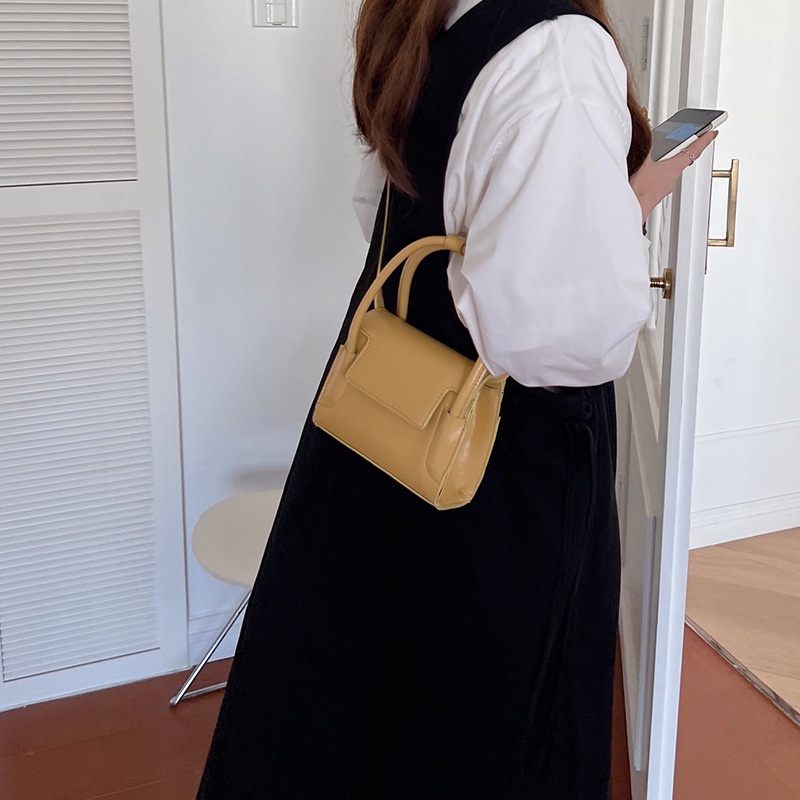 Túi Đeo Chéo mini Hình Vuông Màu Hồng Thời Trang 2022 Mới Mẻ GYLXB289