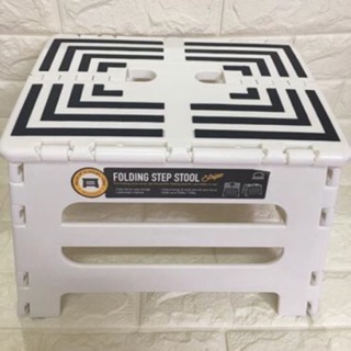 Ghế nhựa xếp Lock&Lock trắng và đỏ- đen