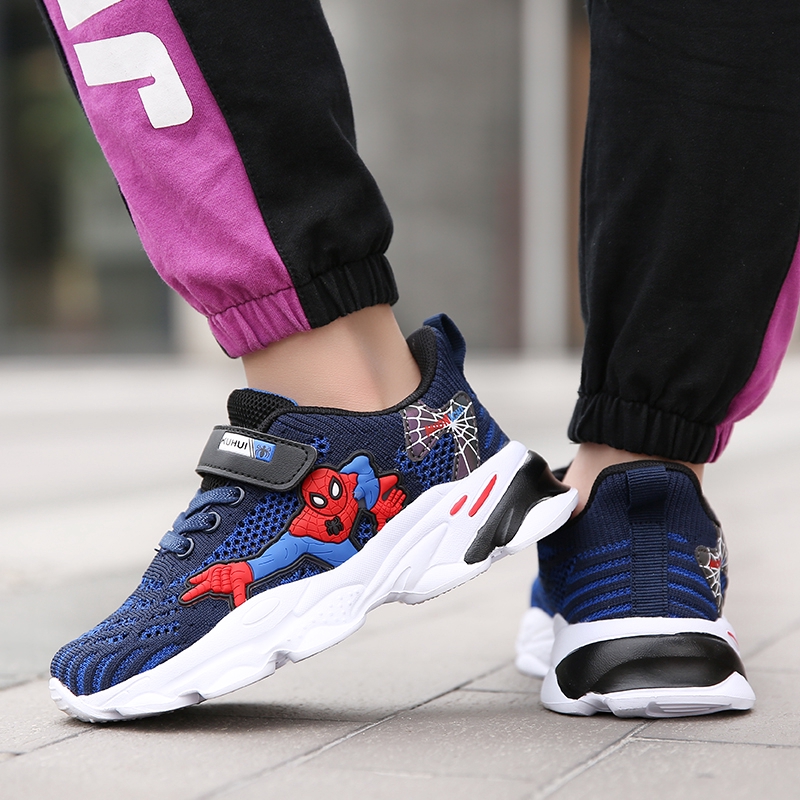 Giày Thể Thao Siêu Nhẹ Thoáng Khí Hình Người Nhện Hàng Mới 2020 Cho Bé Trai