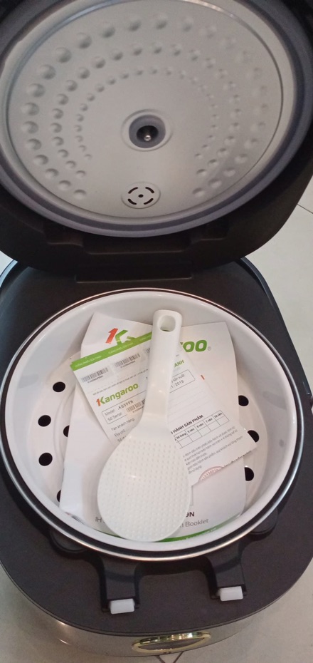 Nồi cơm điện cao tần Kangaroo KG599N