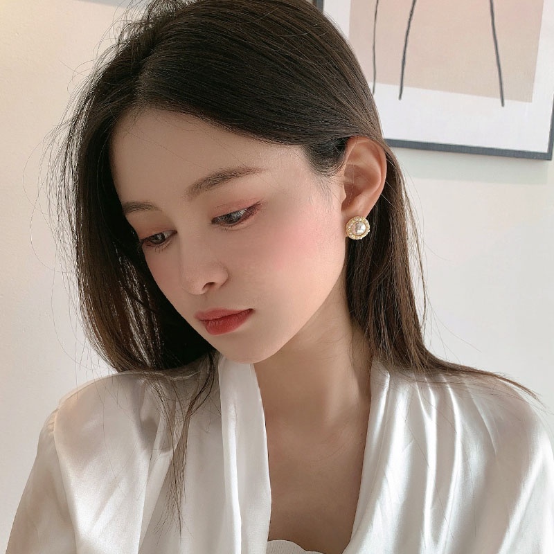 Khuyên Tai Đính Ngọc Trai Đá Giả Nhiều Kiểu Tùy Chọn Đơn Giản Phong Cách Hàn Quốc