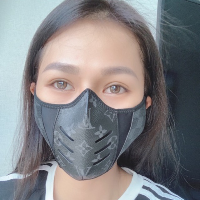 Khẩu trang LV. có sẵn | BigBuy360 - bigbuy360.vn