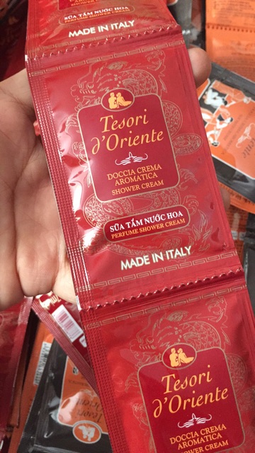 Set 6 gói sữa tắm nước hoa Tesori d oriente 6ml | BigBuy360 - bigbuy360.vn